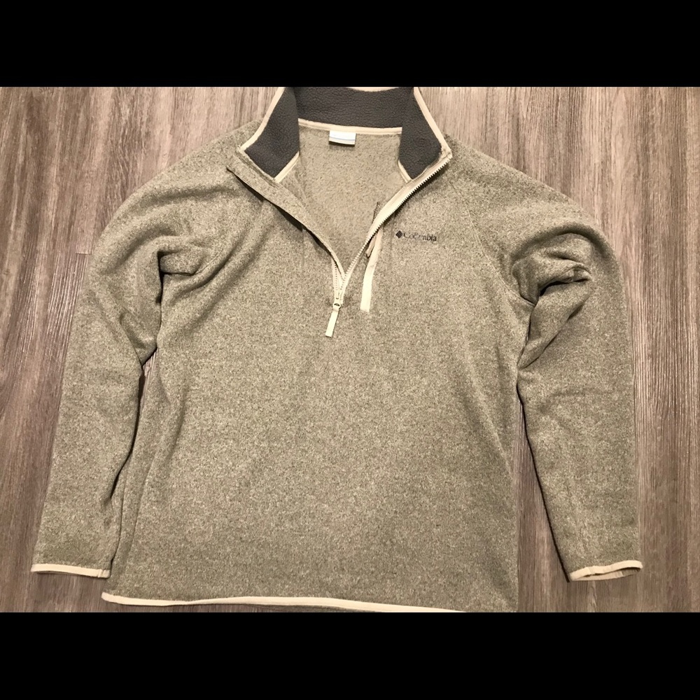 Columbia Men’s half-zip sweater fleece